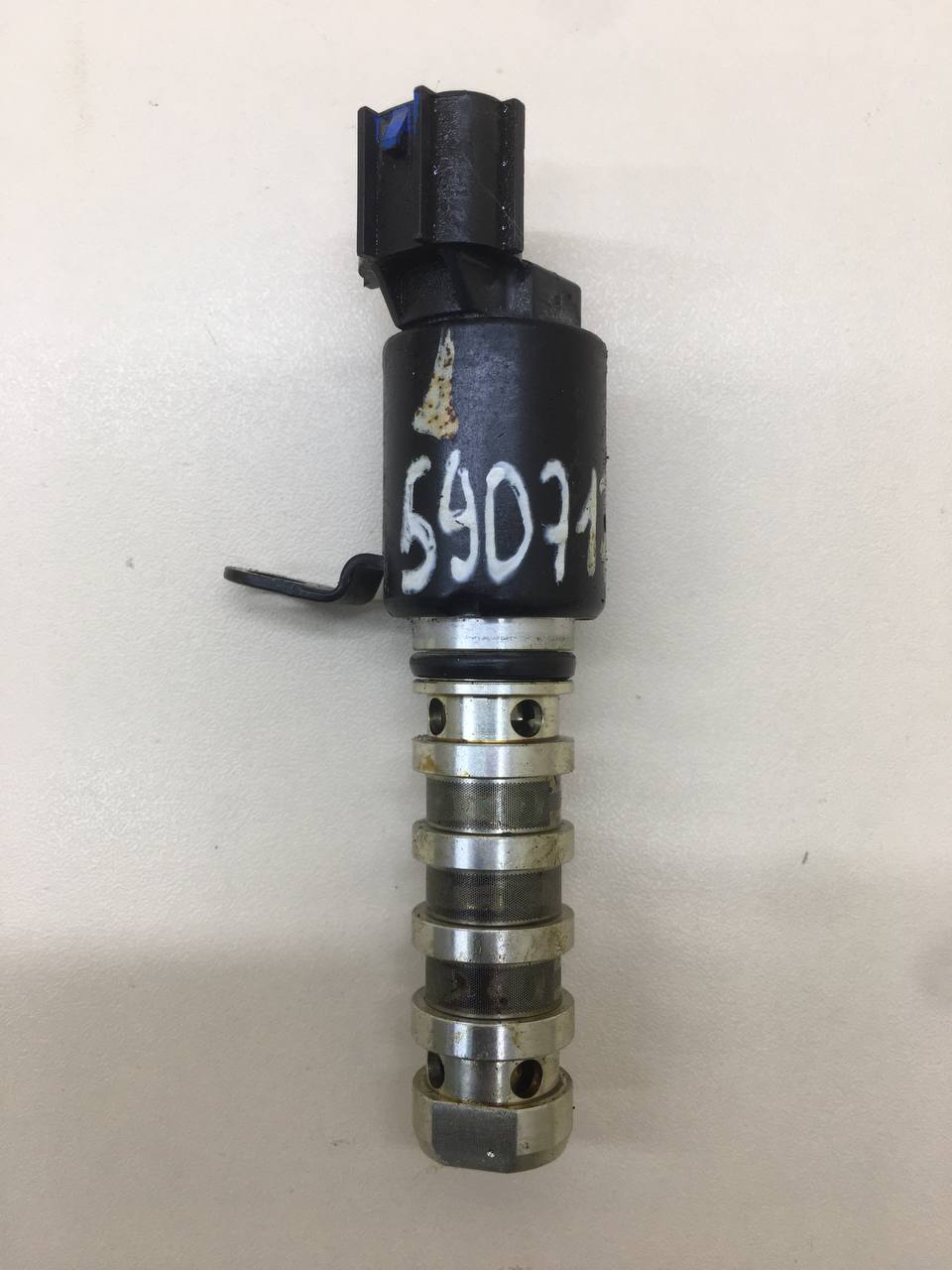 Клапан электромагн. изменения фаз ГРМ Kia Ceed (JD) 2012-2018