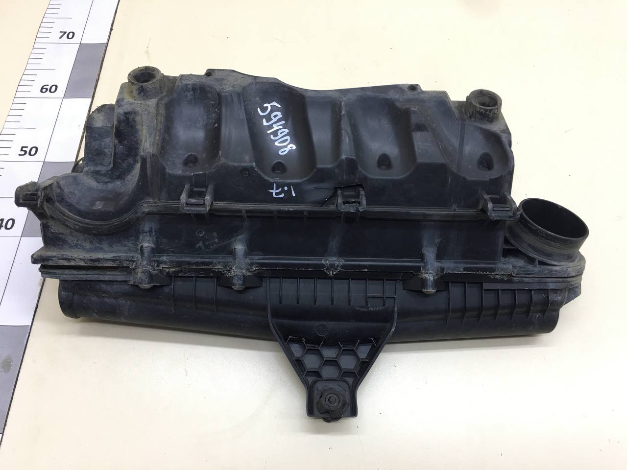 Корпус воздушного фильтра Peugeot 308 2007>