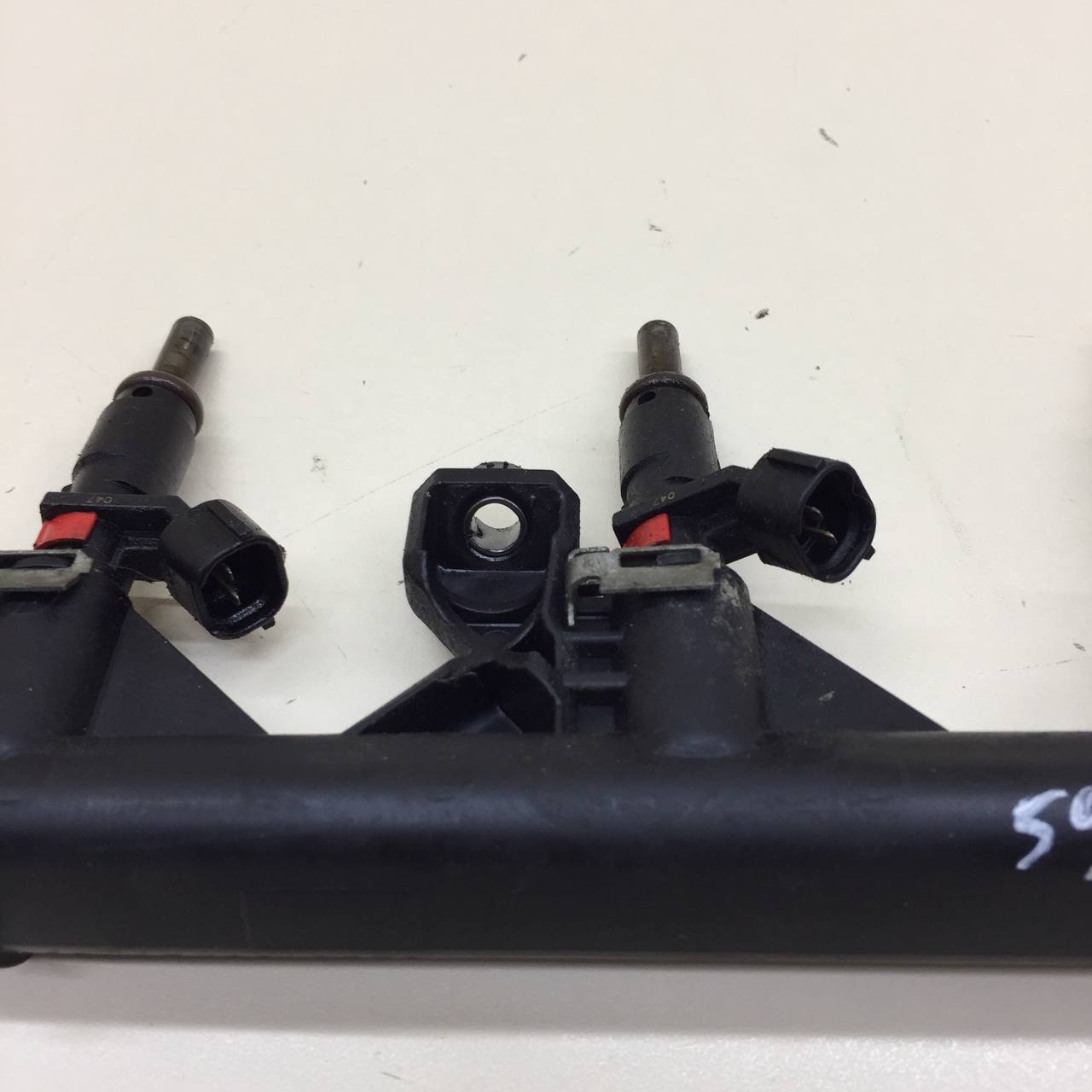 Рейка топливная (рампа) Peugeot 308 2007>