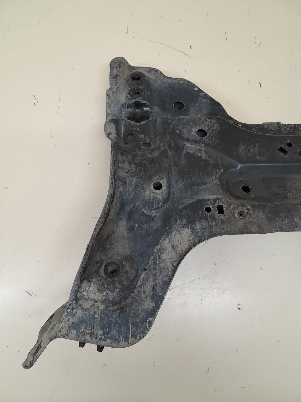 Балка подмоторная Citroen Grand C4 Picasso 2006-2014