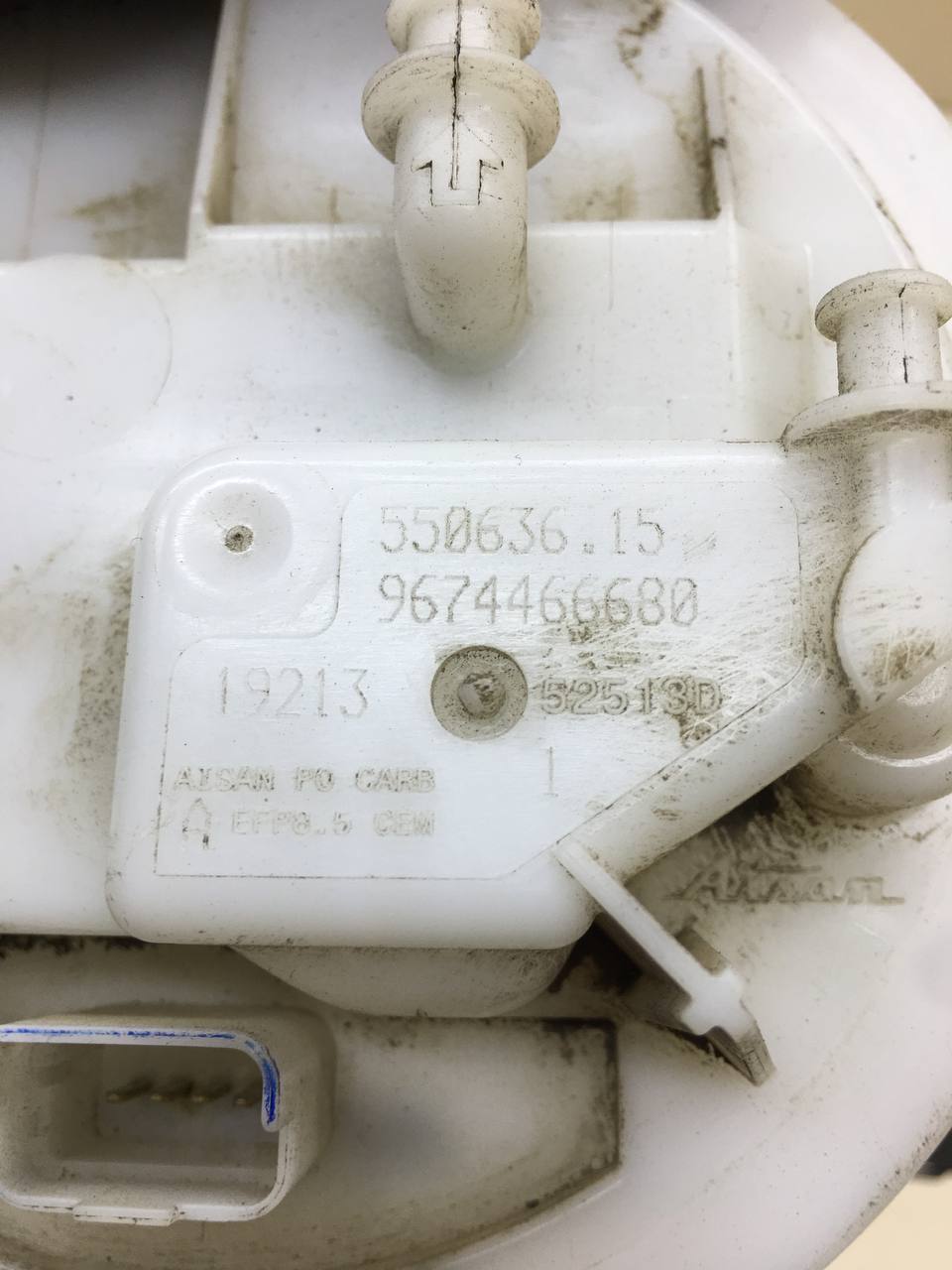 Насос топливный электрический Citroen C-Elysee 2012-2017