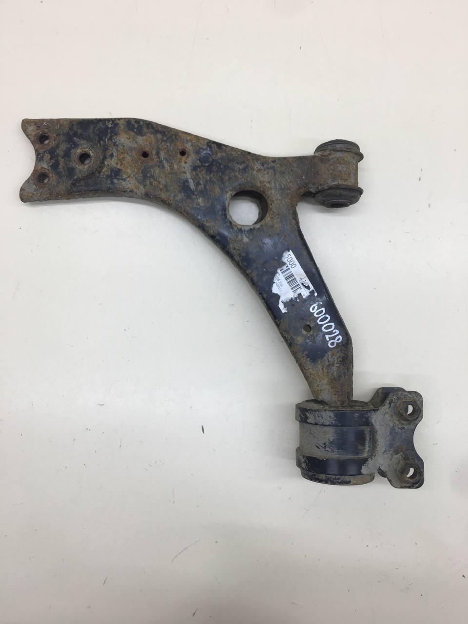 Рычаг передний левый Ford Focus 2 (DB) 2008-2011