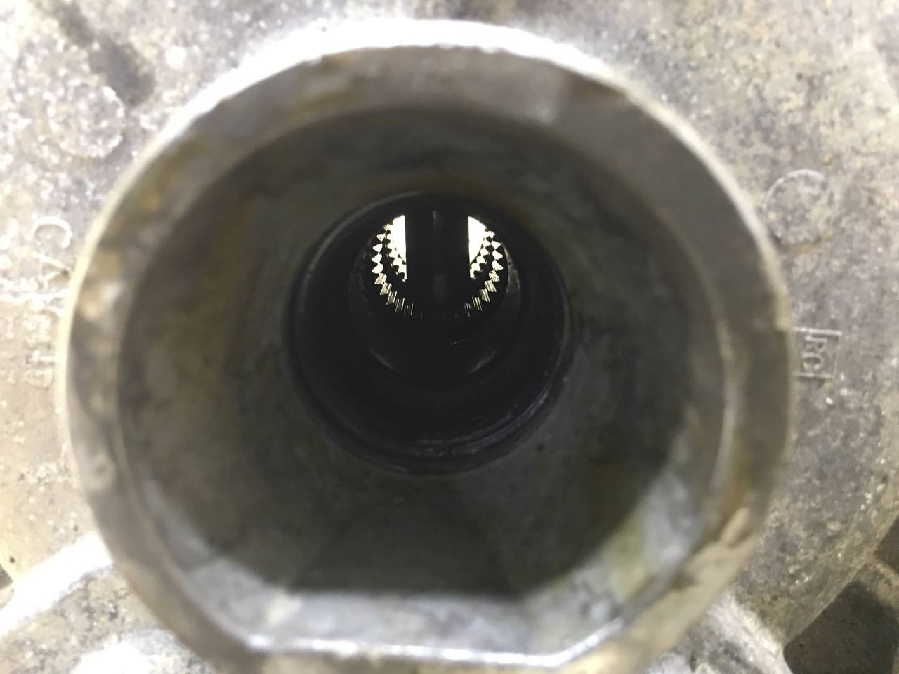 Редуктор переднего моста Cadillac STS 2004-2011