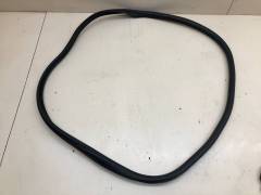 Уплотнитель двери Citroen C3 2009-2016