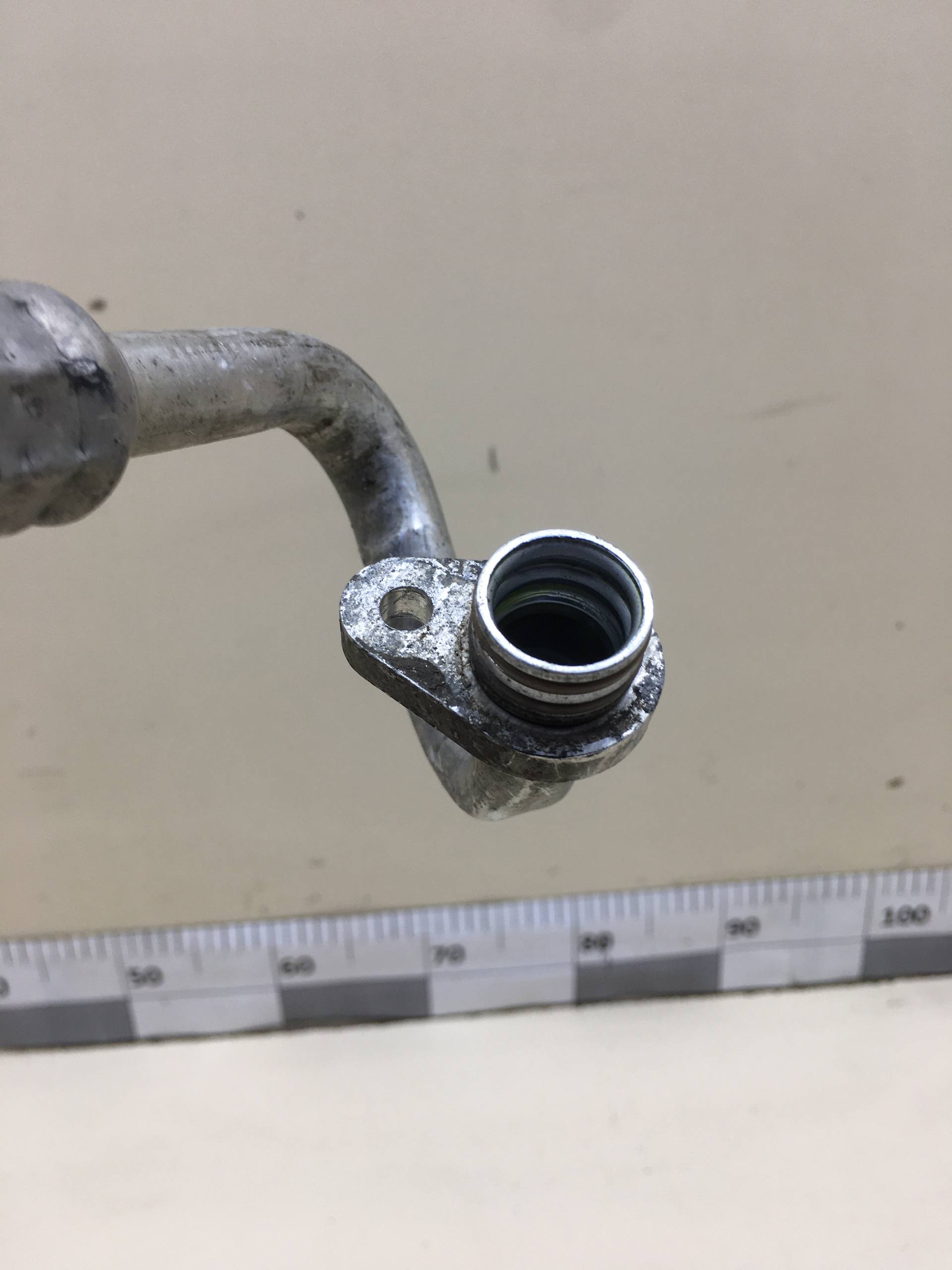 Трубка кондиционера Peugeot 208 2012>