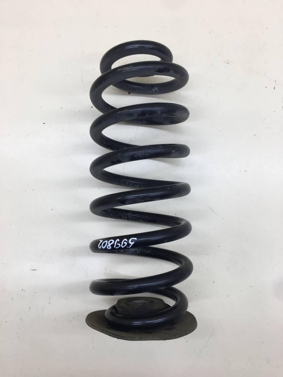 Пружина задняя BMW X5 E53 2000-2007